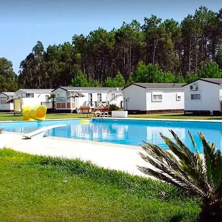 Casa Nature's Avlis 4xz פטיאס